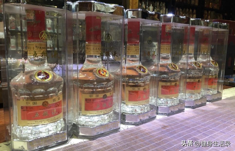 三种香型白酒代表什么,三大白酒香型