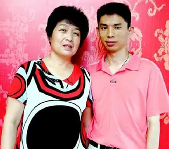 割肝救儿暴走妈妈,暴走妈妈割肝救子现状