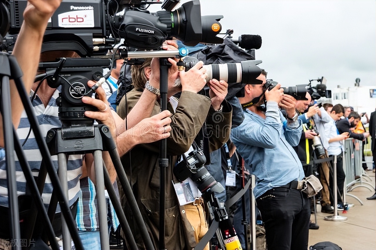 记者职业现状,记者辞职了还能干啥