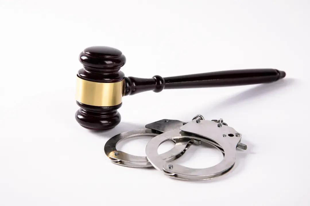 无能力偿还被刑事拘留15天,逃债拘留6个月