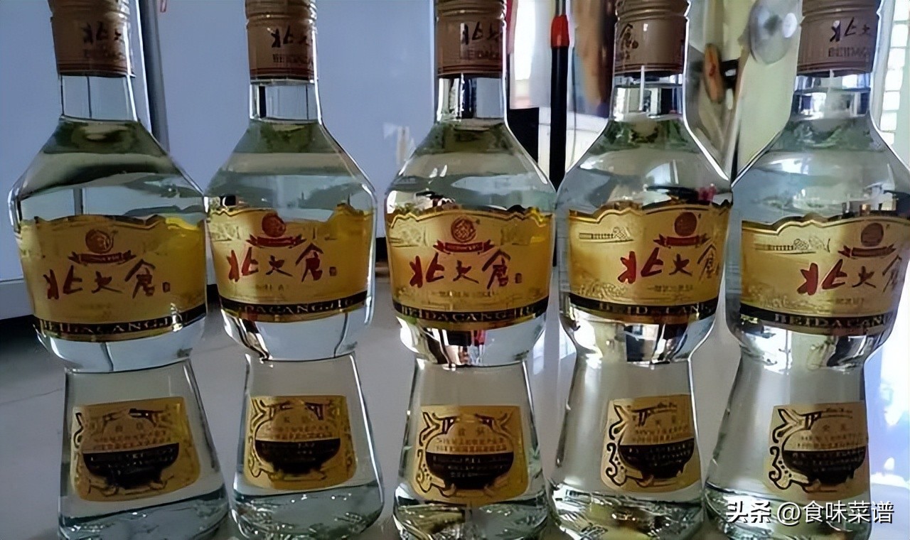 茅台批发价再度回落,茅台哪一年市场价涨到3000多的