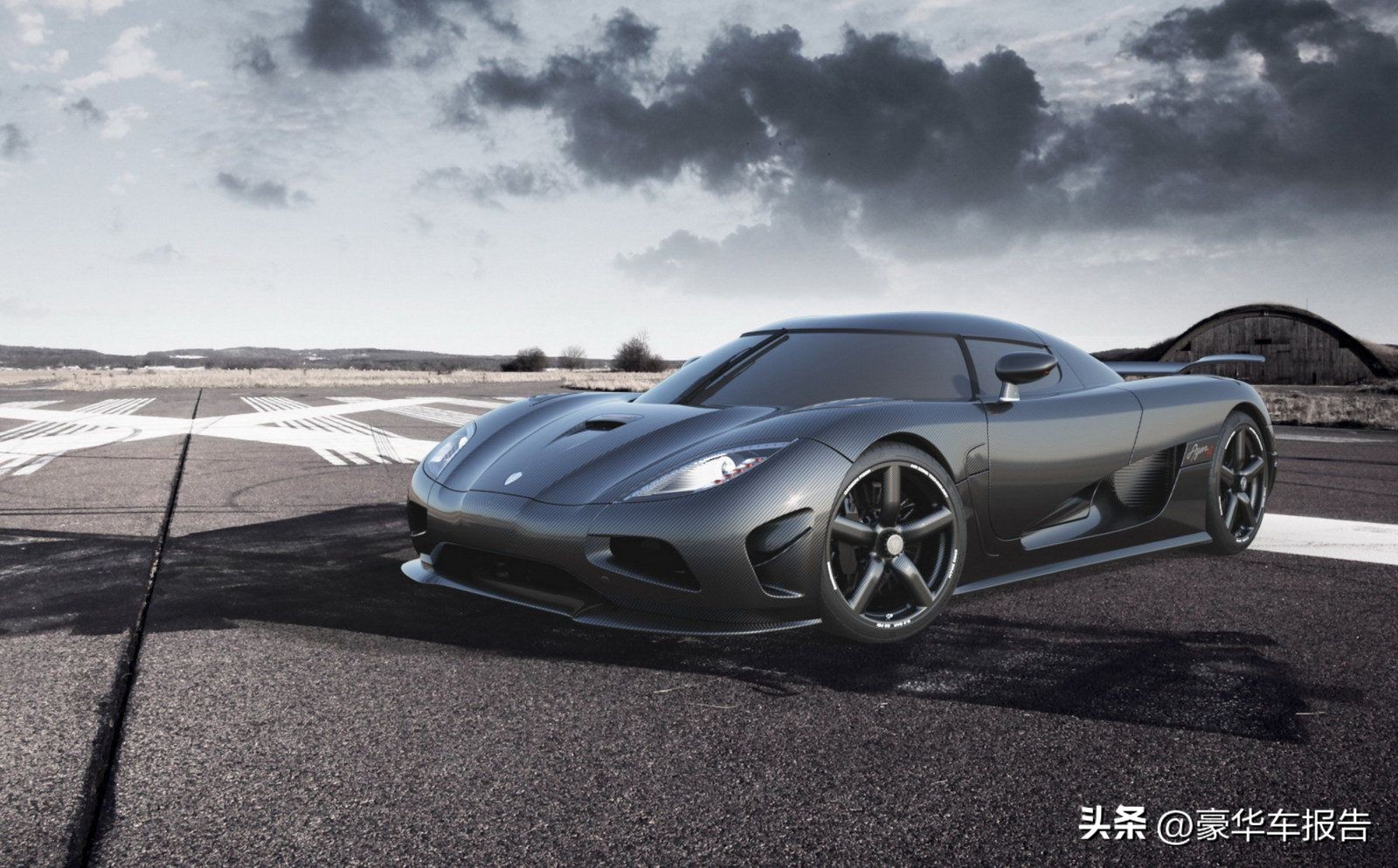 全球顶流商务车的对决!BRABUS和TOPCAR,选双B徽章还是大白鲨?