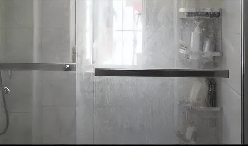 不锈钢锅顽固油污去除,不锈钢锅污渍怎么刷掉