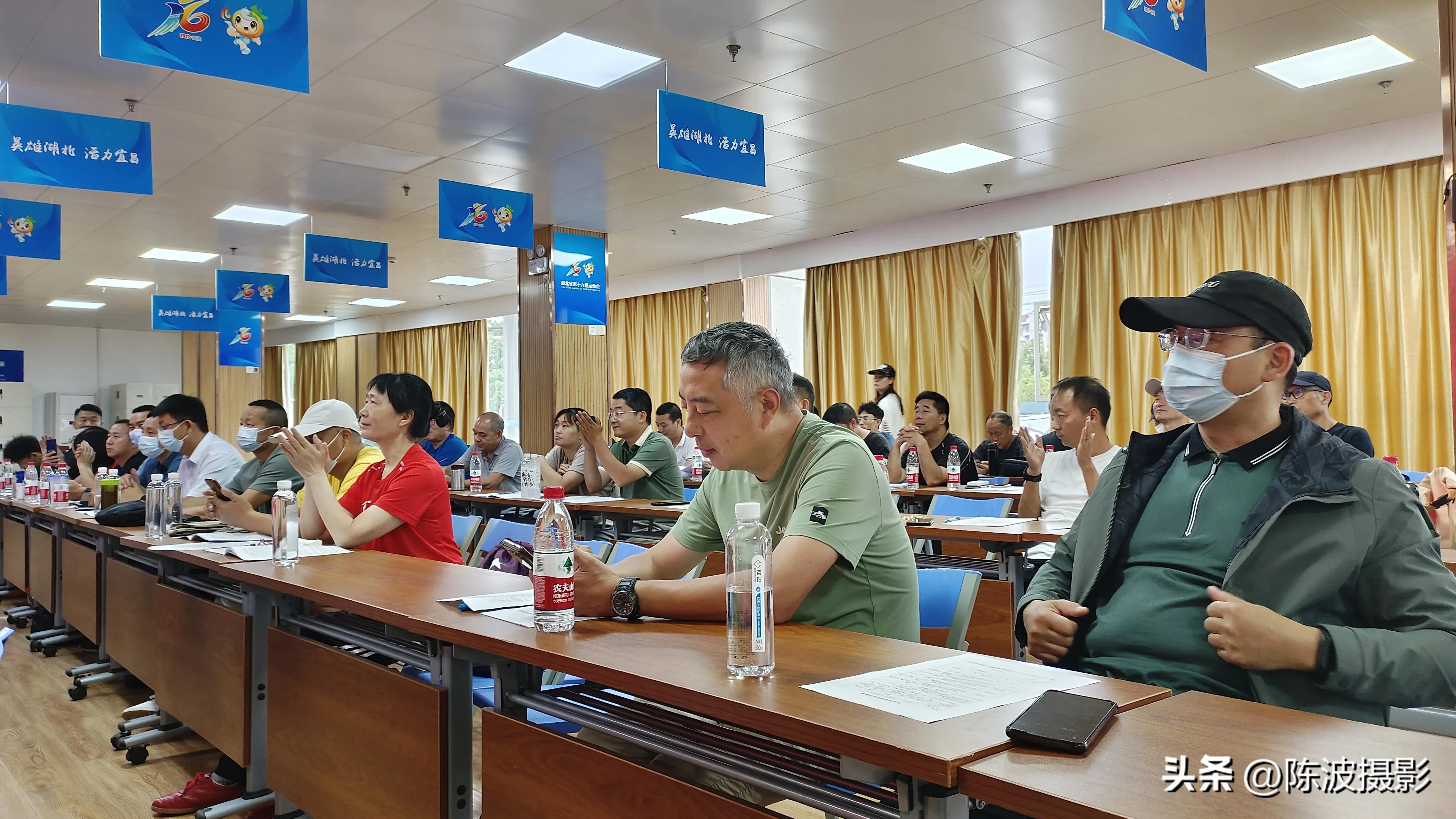 2023年宜昌二级市社会体育指导员（游泳水上救护）培训班”开班