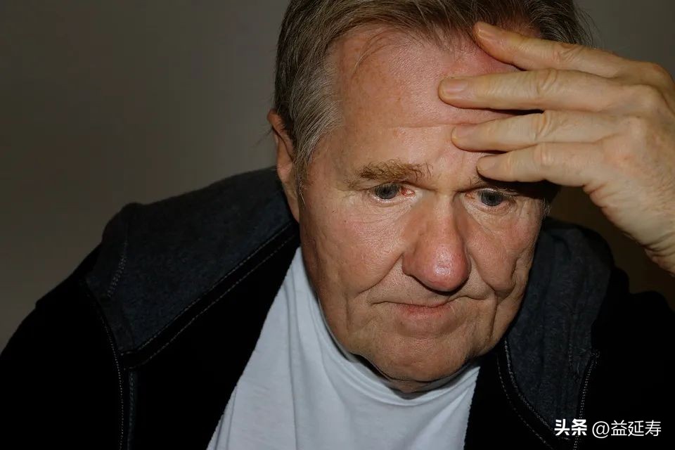 身体衰老的八大信号，看看你已经有几个了？