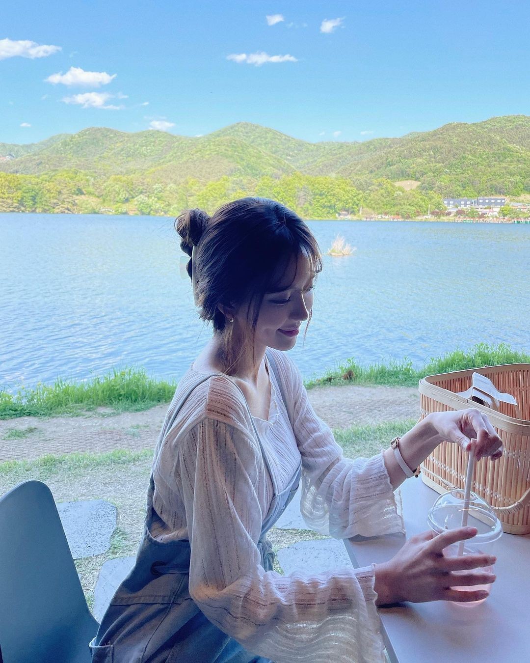 新款夏季潮宽松设计感薄款t恤,夏季新款t恤优雅潮流好穿又不贵