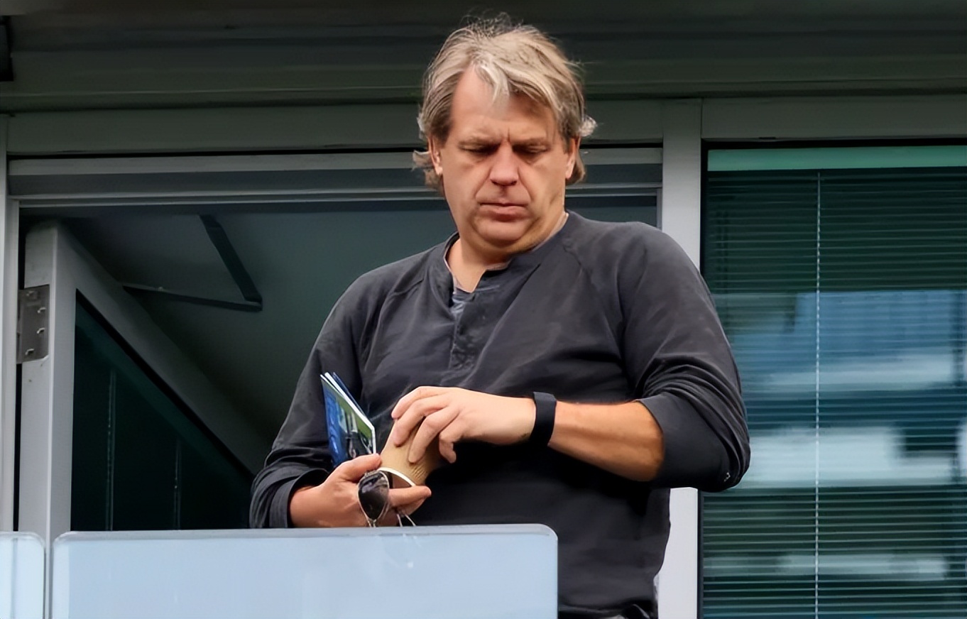 娆у啝榛勯粦,浼埄4娆¤鎴樺垏灏旇タ姣旇禌