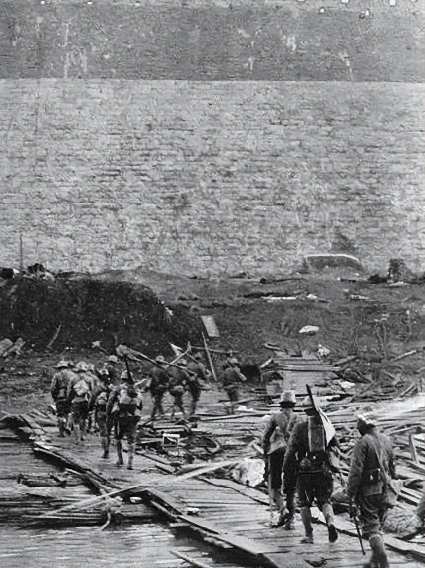 *京大南***杀屠**亲历者雷桂英回忆：年仅9岁，日寇闯入她家后糟蹋了她