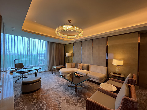 澳门喜来登酒店到官也街怎么走,澳门喜来登酒店到永利酒店