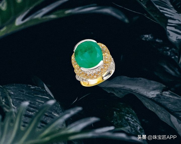 2000万翡翠、200万祖母绿，直击2022西泠印社春拍，秒懂珠宝行情