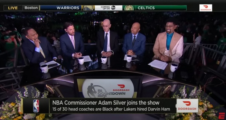 萧华谈勇士曾试图得到詹姆斯,萧华和詹姆斯最新消息