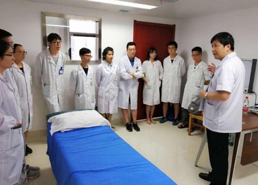 医学部护理专业排名,医学护理热门专业