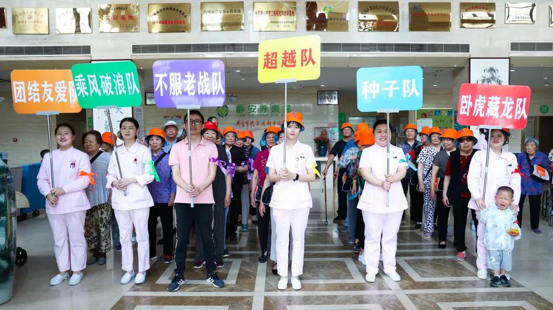 87岁的奶奶的生活,87岁奶奶晚年享福