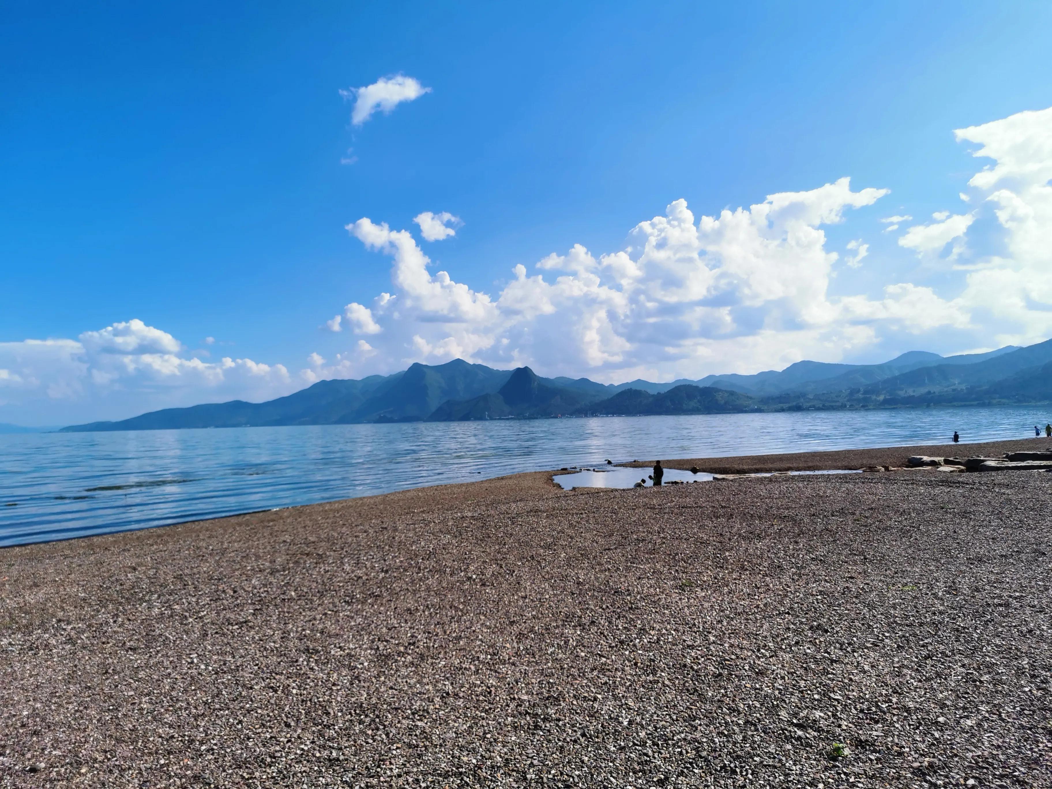 昆明一年四季有什么美景,昆明值得去的美景