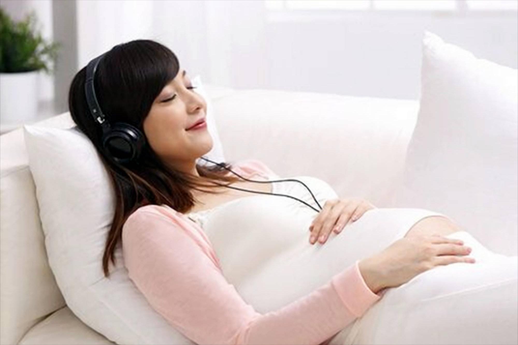 只要自己不出轨，就不会得艾滋病了？有关艾滋的知识，你了解多少