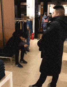 公司上班职业装女,公司发的职业装太紧