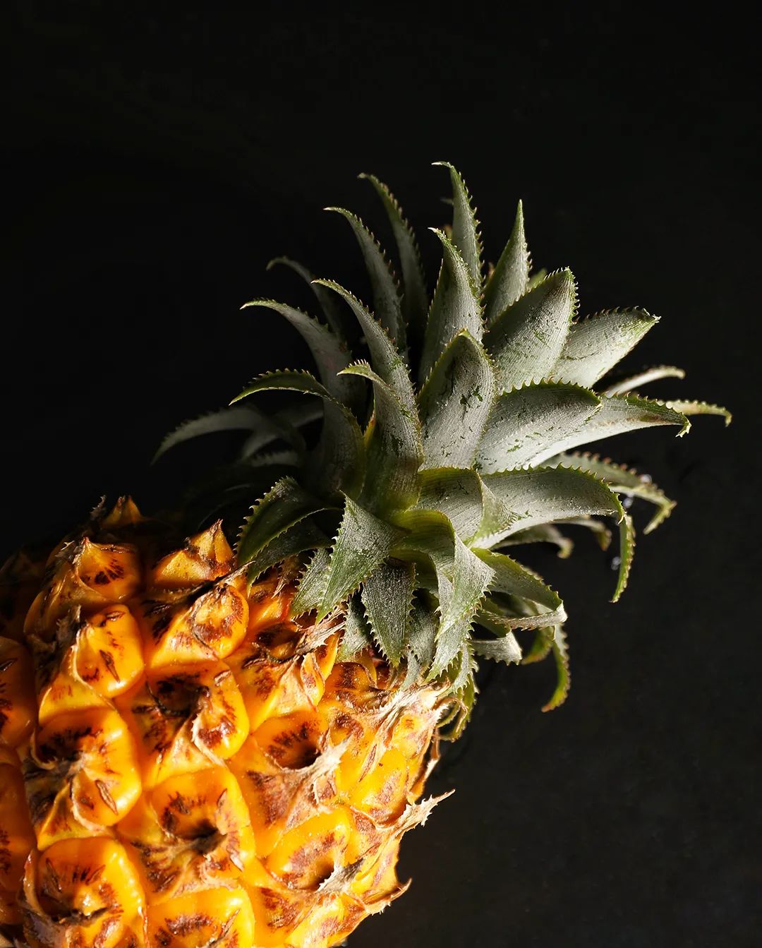 现在为什么菠萝很少凤梨很多,市场上的菠萝和凤梨怎么区分