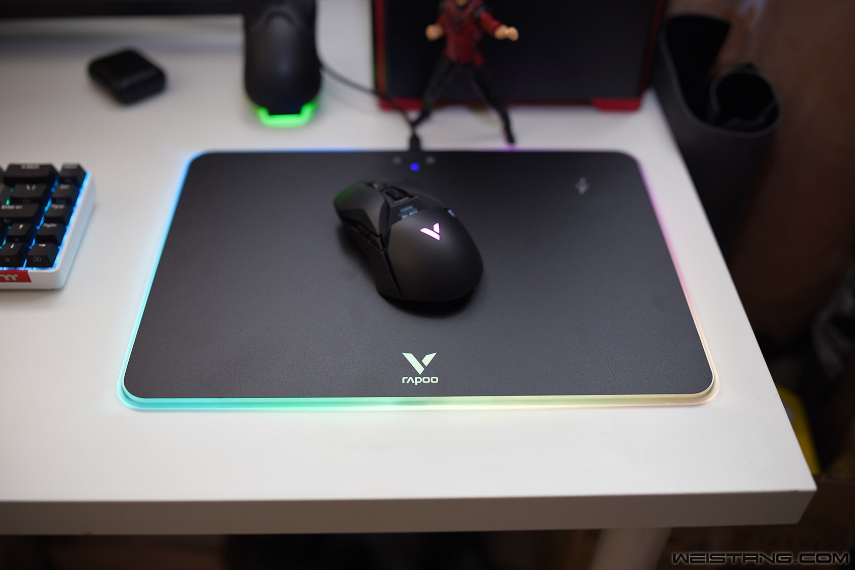 雷柏v10rgb鼠标垫中间凸起,樱桃鼠标垫和雷柏v10s