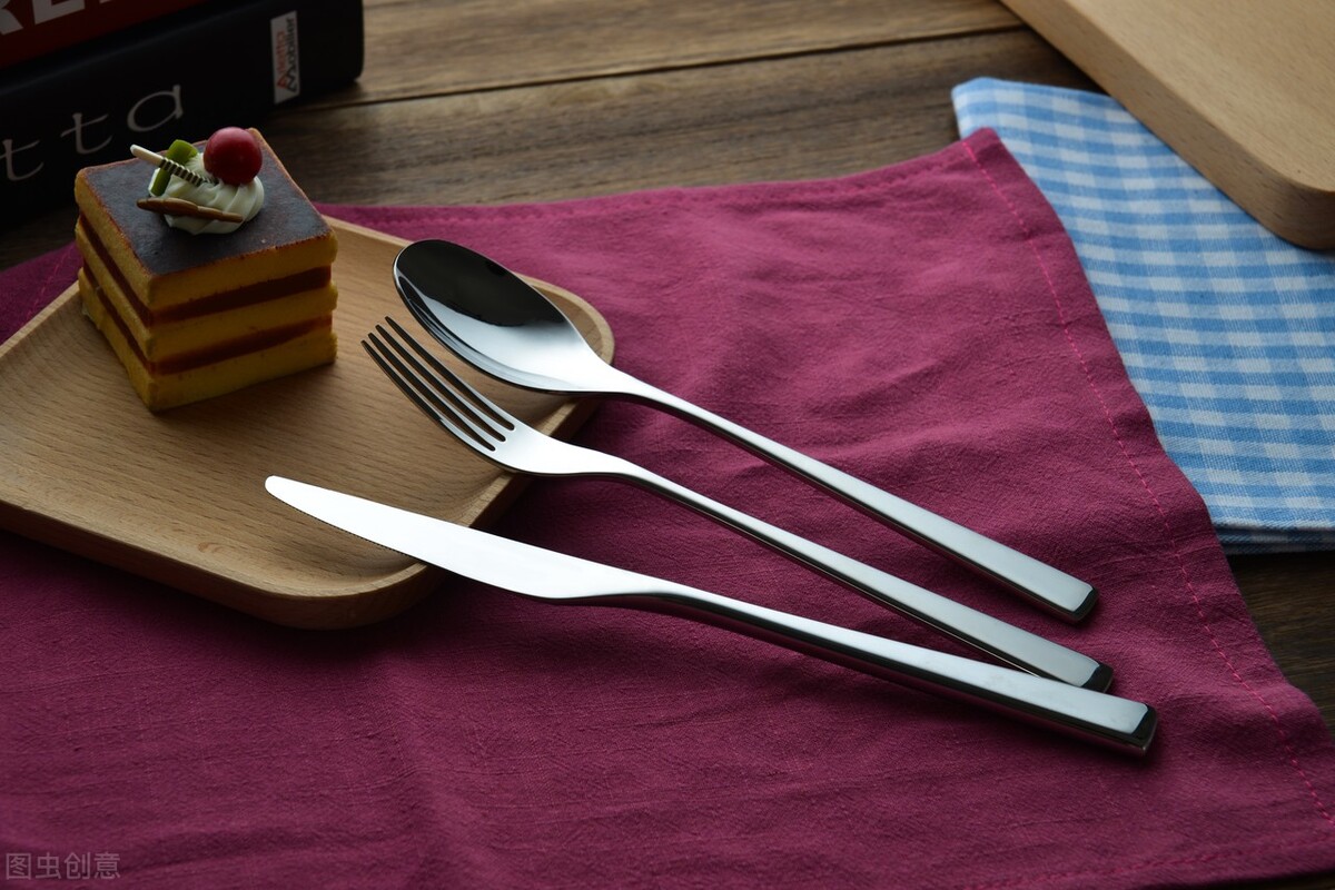 使用不锈钢餐具须谨记6大禁忌,常用不锈钢餐具对身体好不