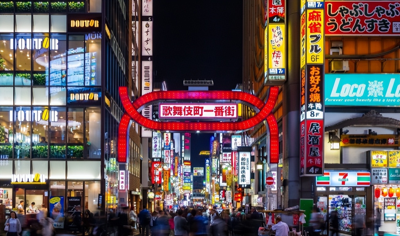 风俗从业者高达30万，日营业额数十亿，日本风俗行业为何如此发达