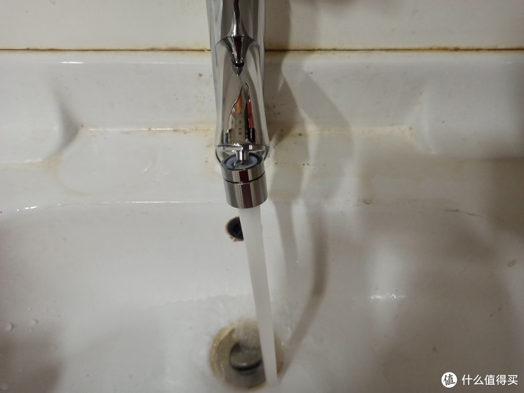 换洗手盆水龙头买什么工具,换洗手盆上面的水龙头教程