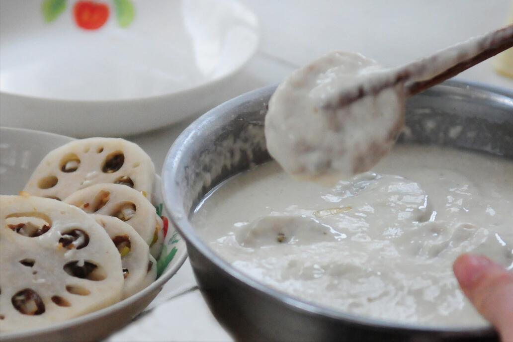 炸藕盒面糊怎么调,炸藕盒的面糊怎么样调