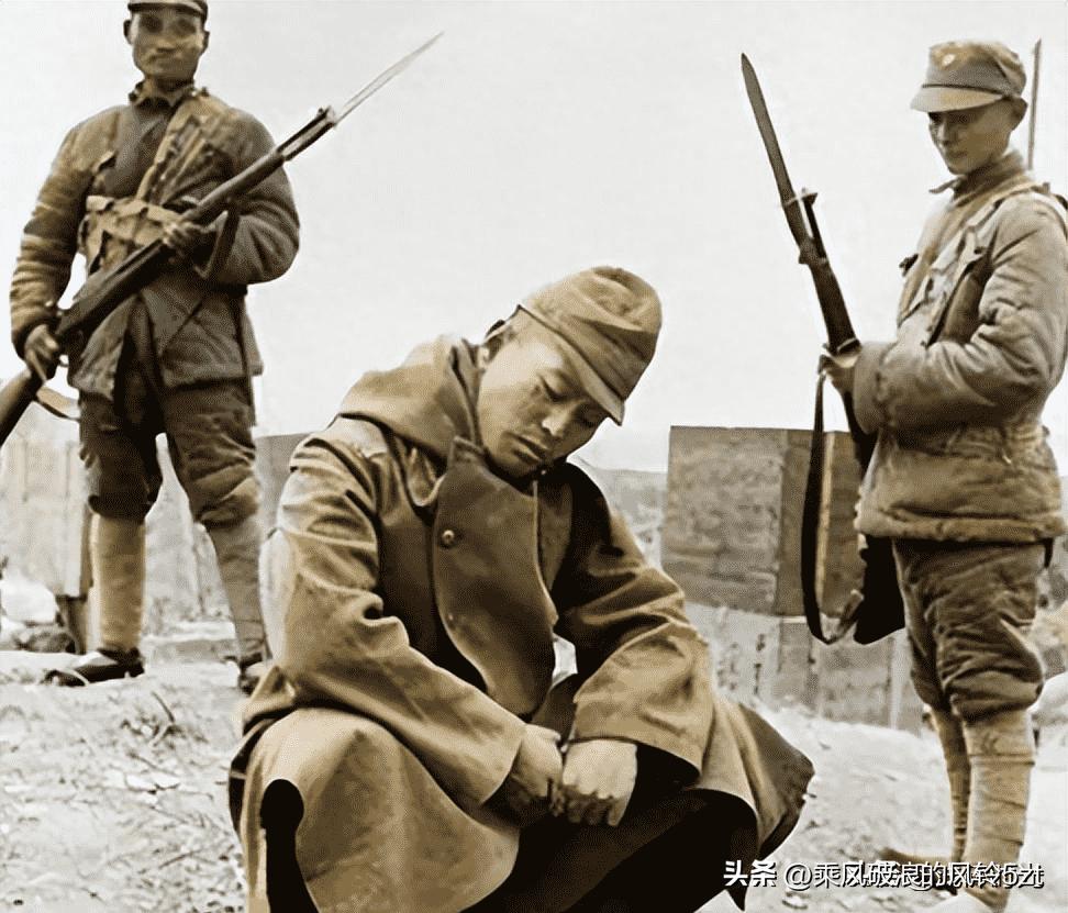 日军日记：路遇逃难的女学生，我将她的腿骨做成了锋利的*刀刺**!