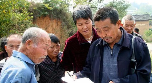 村干部的报酬能提高吗,村两委干部工资明细表