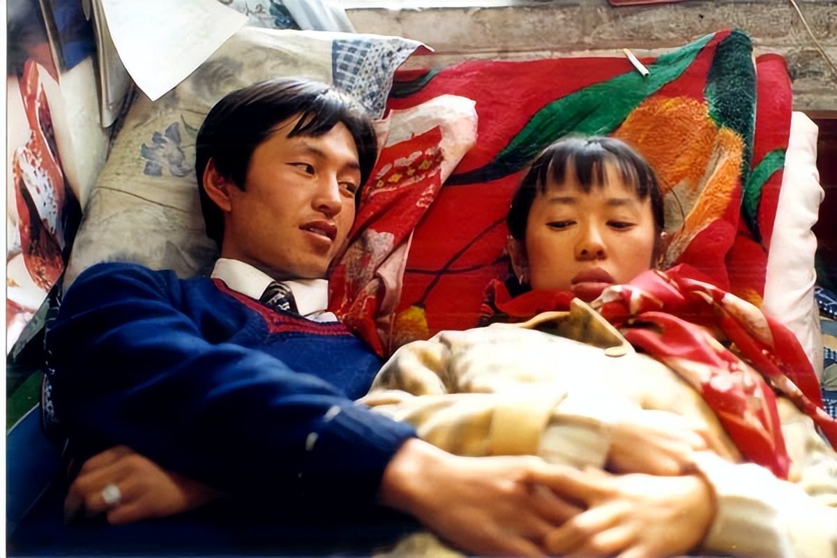 最佳女演员金鸡奖颁奖词,刘晓庆奚美娟金鸡影后