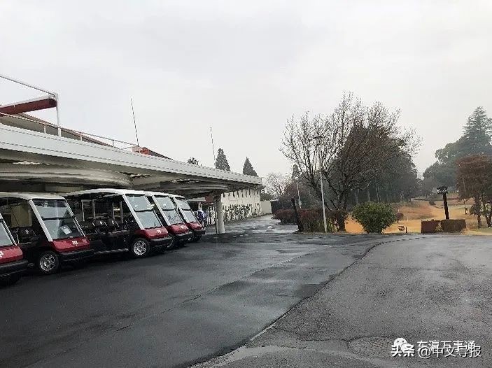 杆扫风雨送虎归，洞开飞雪迎兔到——记日本辽宁总商会高球队巡礼