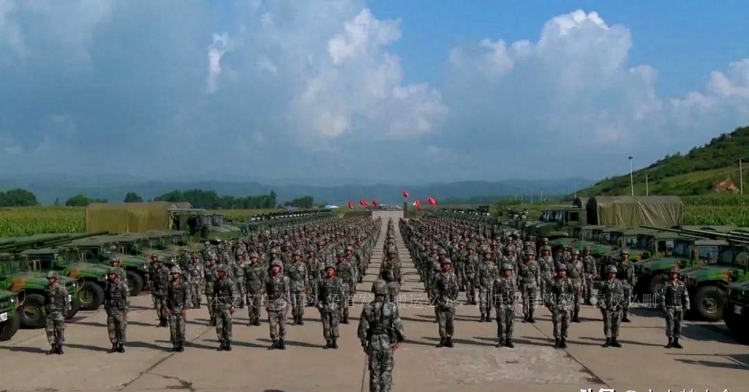 合成旅副参谋长是啥军衔,合成旅副旅长