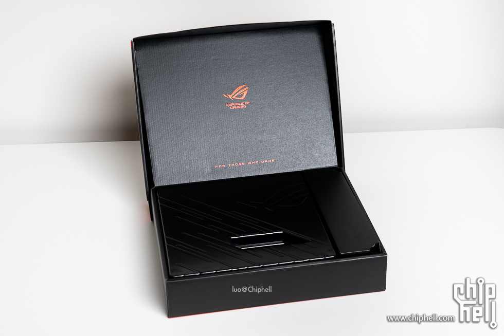 华硕tufgaminggt502弹药库白色,华硕gt502机箱黑橙搭配