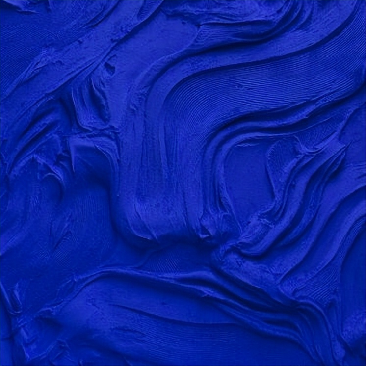 克莱因蓝适合什么气质的人穿,克莱因蓝外套怎么搭出高级感