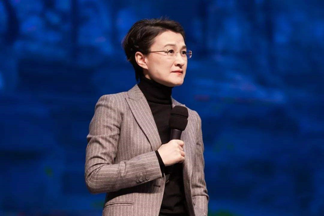 董倩滚出,董倩在央视主持过什么节目