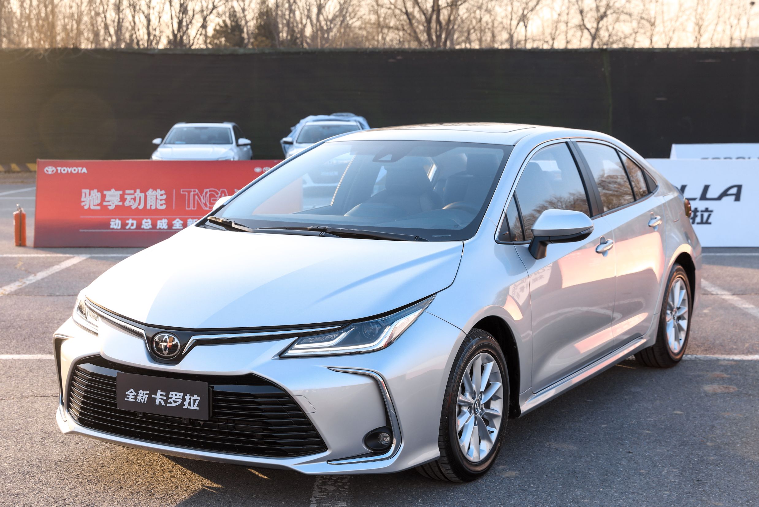 4s店买车贷款注意事项,买车全款和贷款分期的猫腻