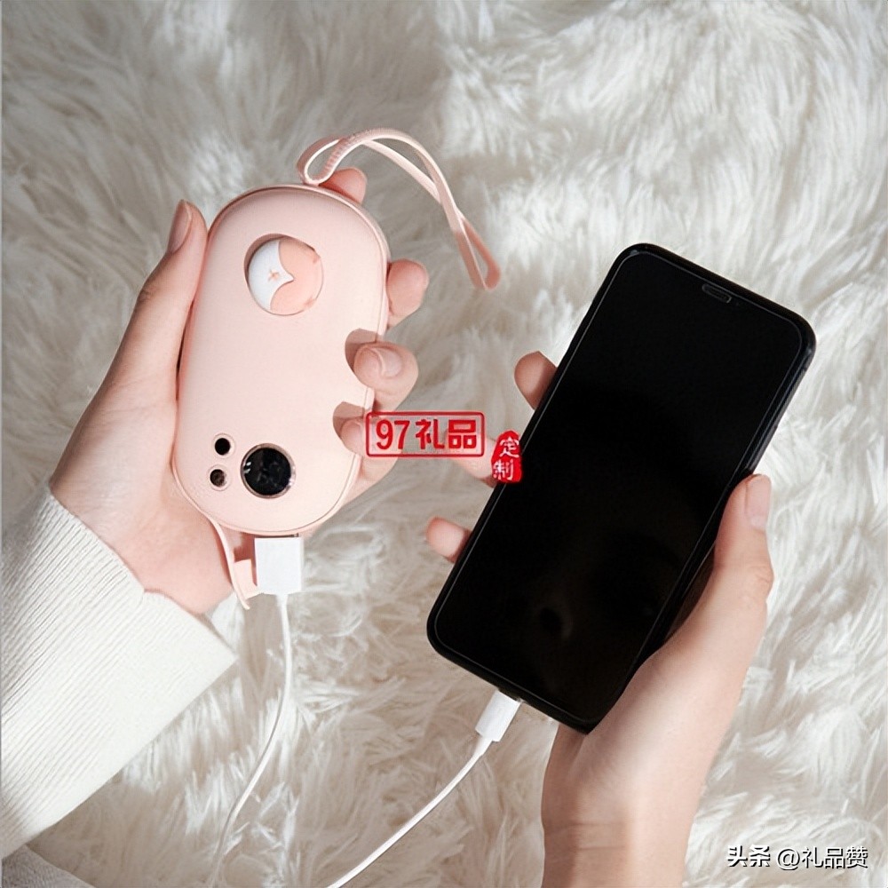 企业定制移动电源作为员工福利礼品的优势