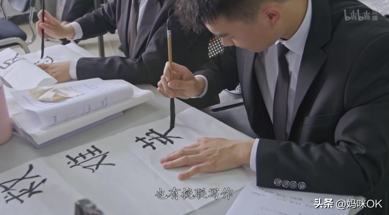 张雪峰讲的大实话一点不夸张,张雪峰十年前说的话已成现实