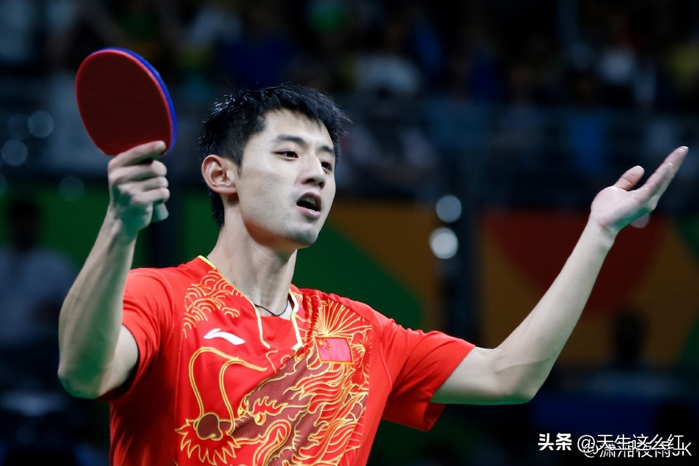 年入6000万还要对女明星搞“杀猪盘”，张继科会去踩缝纫机吗？