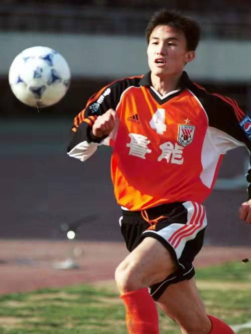 会呼吸的痛钢琴演奏,会呼吸的痛美声版男