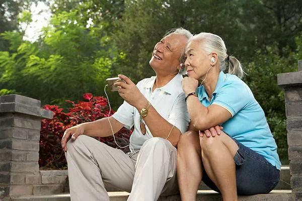 老年人高蛋白食物食谱一览表,适合老年人吃的低脂食物