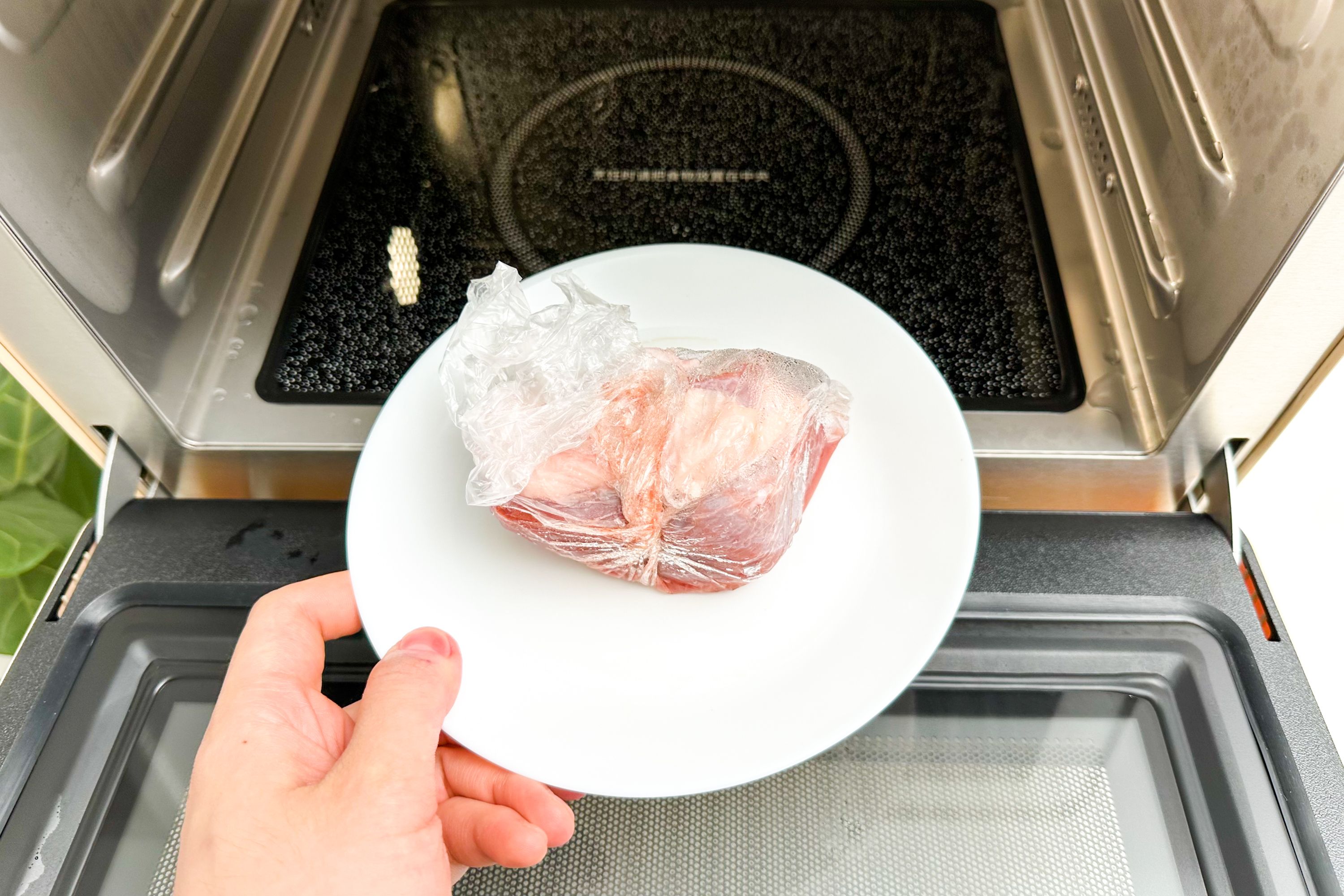 蒸烤微波一体机家用哪个牌子好,微蒸烤箱台式怎么选