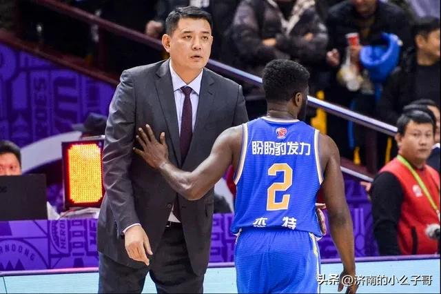 逍遥王巩晓彬年轻颜值,逍遥王巩晓彬在篮球圈的地位