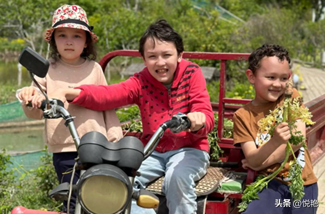 美国小伙娶中国女孩生男孩子,美国小伙娶中国老婆生孩子