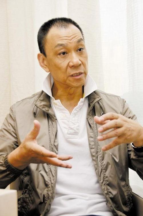 12年后再看王学圻：当年他和相伴40年的发妻离婚，不是因为范冰冰