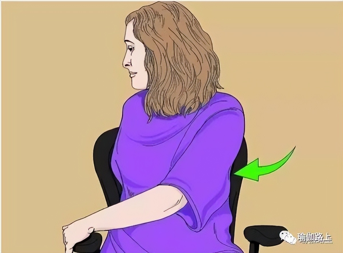 适合办公族的瑜伽动作体式,办公室瑜伽简单又好看