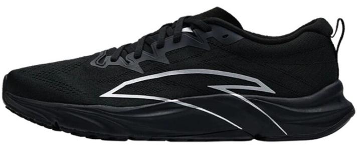 跑鞋推荐黑色100元以内,纯黑碳板跑鞋推荐10元以下