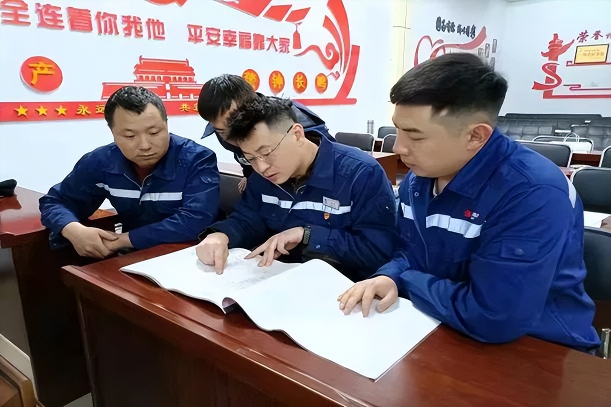 矿山安全先进技术和装备,矿山机械的典型设备有哪些