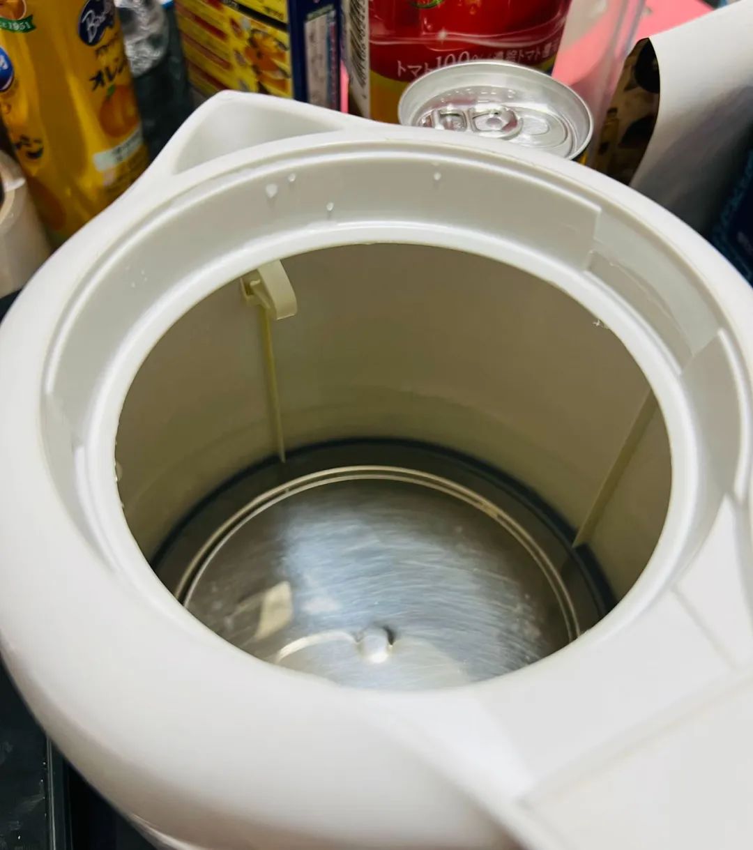 别人问你喝水吗高情商回答,别人问喝什么水怎么回答