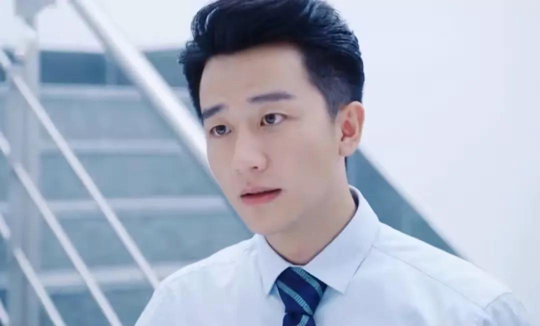 十大迷人小眼男星，一个比一个帅气，论样貌肖央第五，张若昀第二