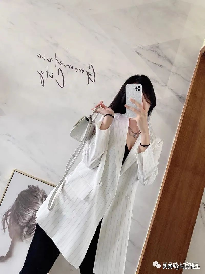 lily女装爆款清单,lily大牌尾货女装